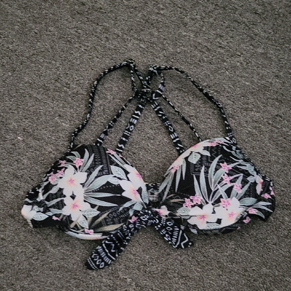 Hot Water Black and White Bikini Top